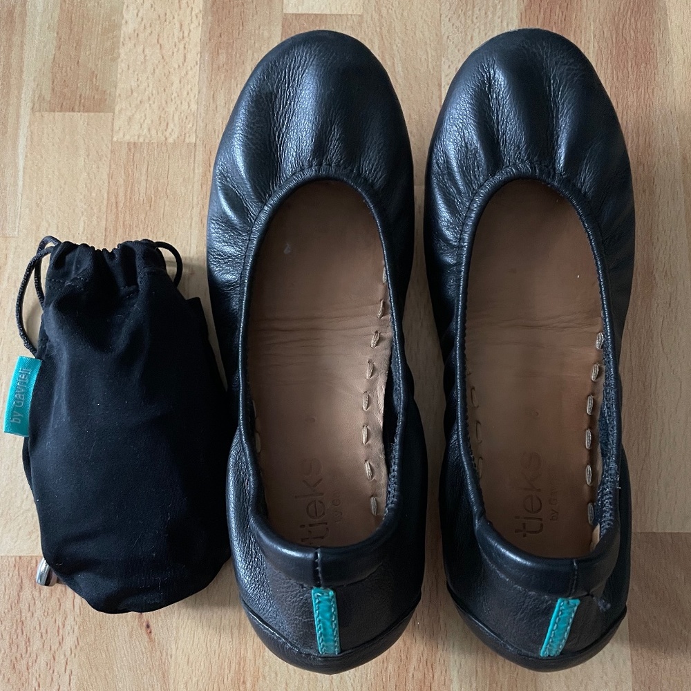 Matte Black Tieks